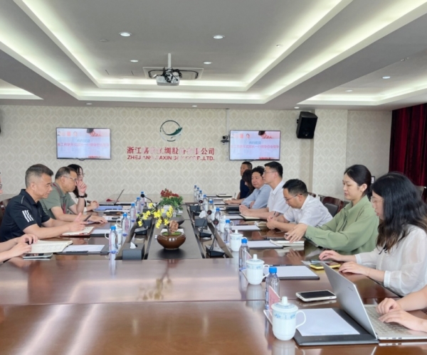 ʡ���������ʺ������ųɲ���һ�й��ٵ����쵼