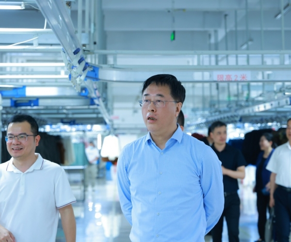 ũ���������������һ�е���yl6809����˿�� ��̽��������»�Ե